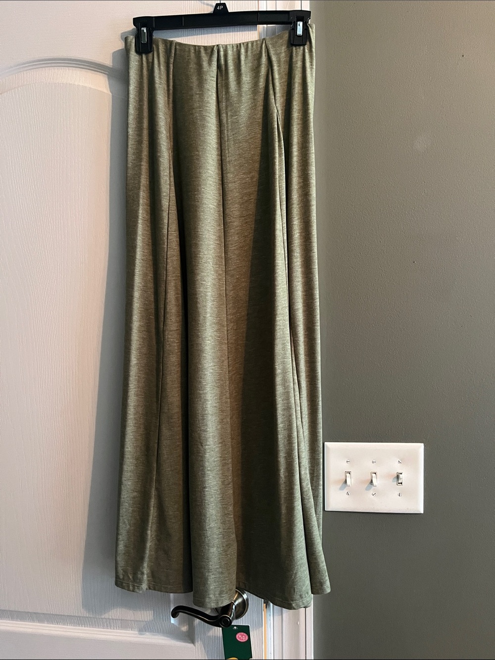 HALARA Olive Green Maxi Skirt